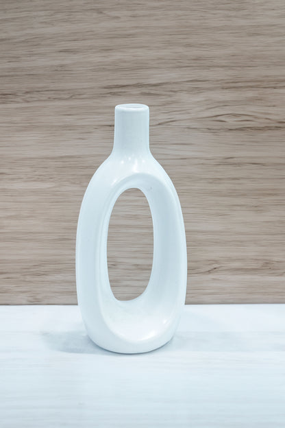 Elegant White Ceramic Decorative Vase for Home Décor