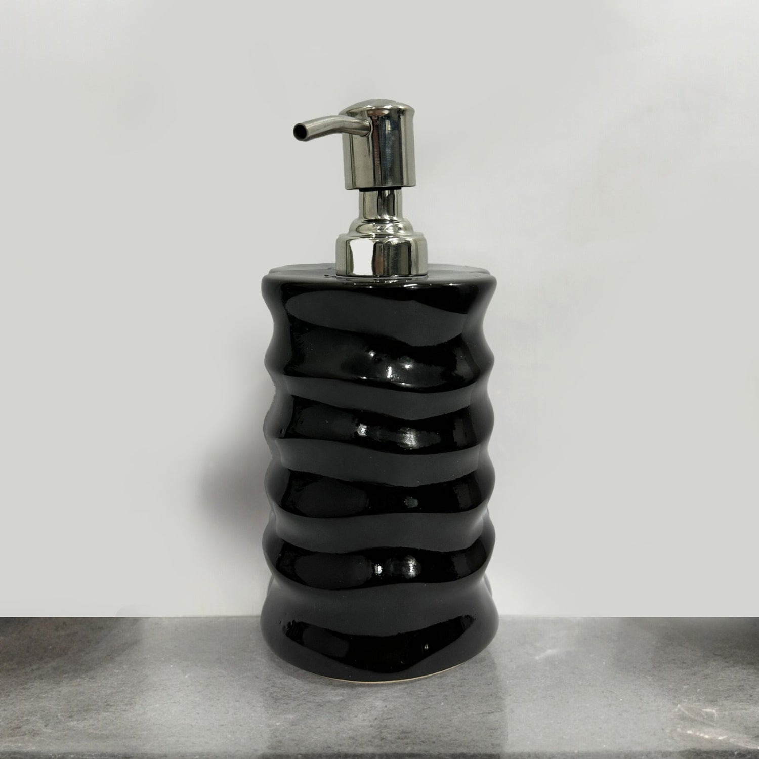 Refillable Ceramic Round Shape Black Hand Soap Dispenser with Pump