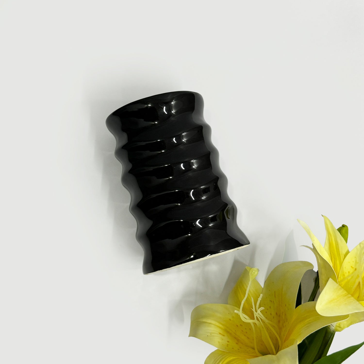 Ceramic Black Round Shape Multipurpose Toothbrush Holder Stand