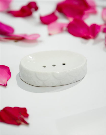 Stylish White Ceramic Soap Dish Tray