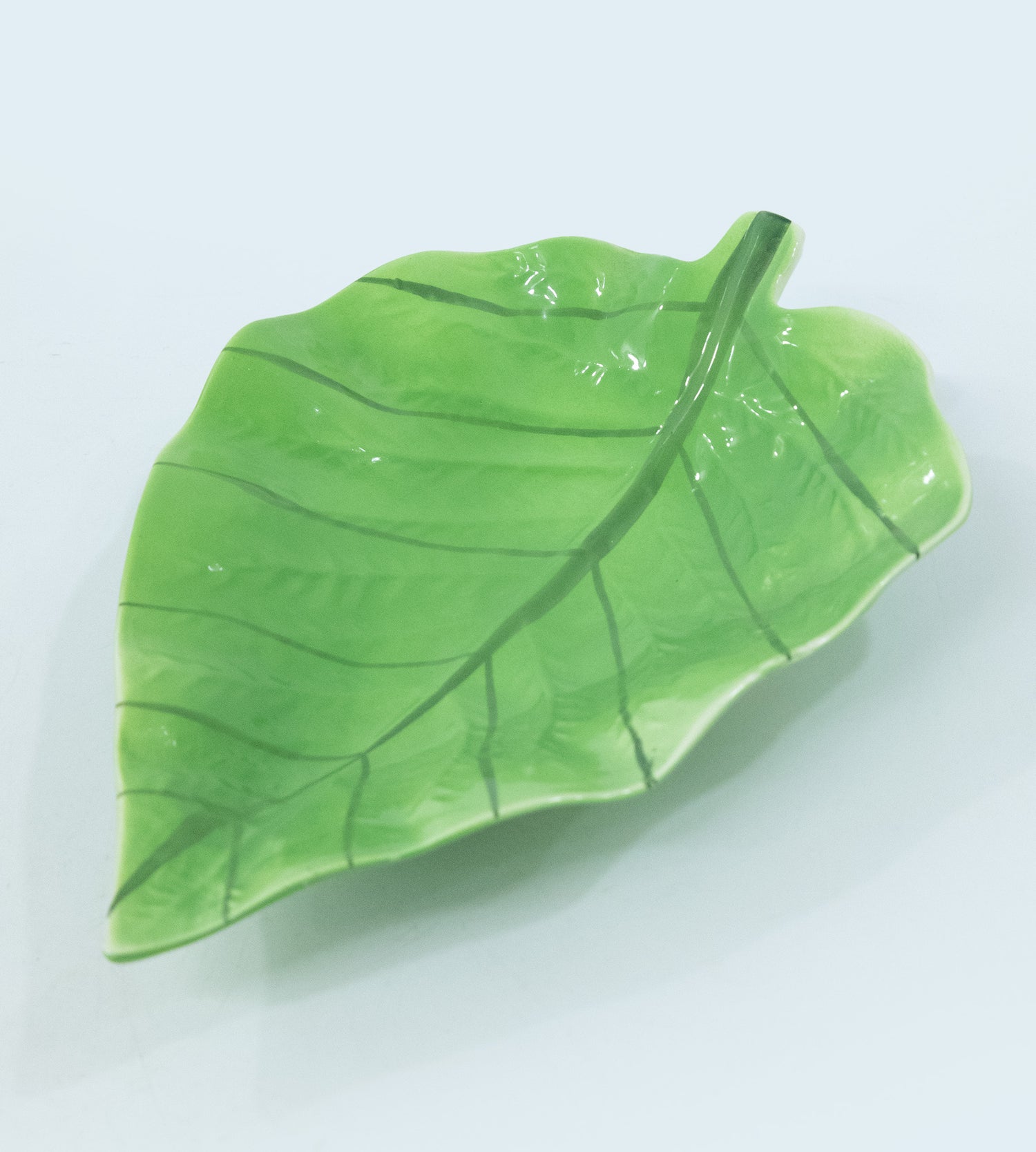 Ceramic Green Leaf Shaped Multipurpose Tray