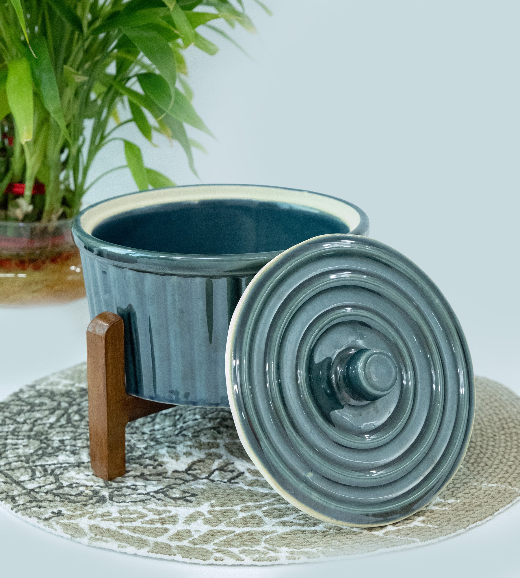 Ceramic Green Kitchen Bowl with Wooden Stand