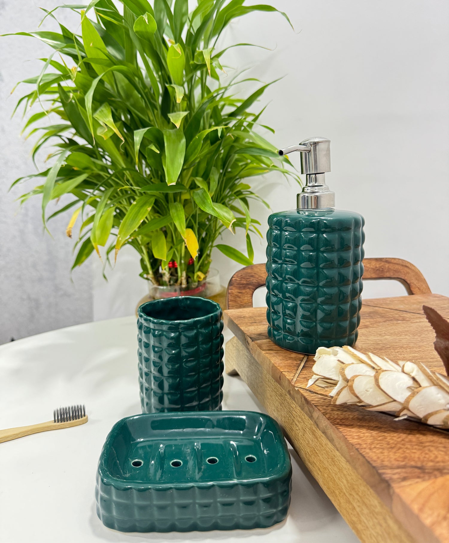 Modern Green Ceramic Bath Set Of 3