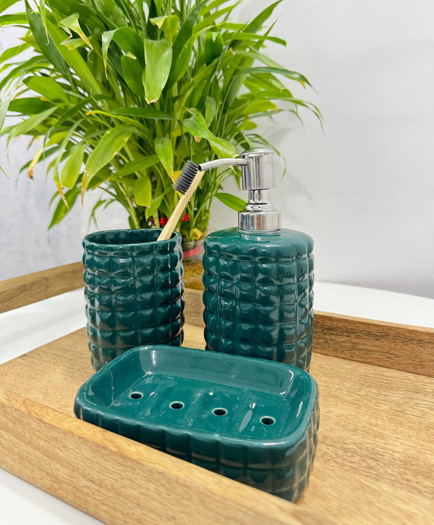 Modern Green Ceramic Bath Set Of 3