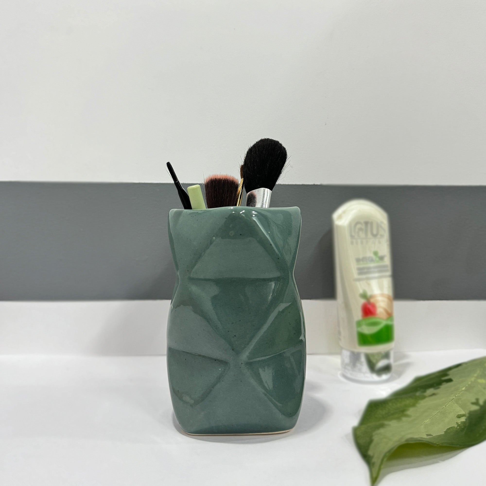 Ceramic Green Multipurpose Toothbrush Holder Stand