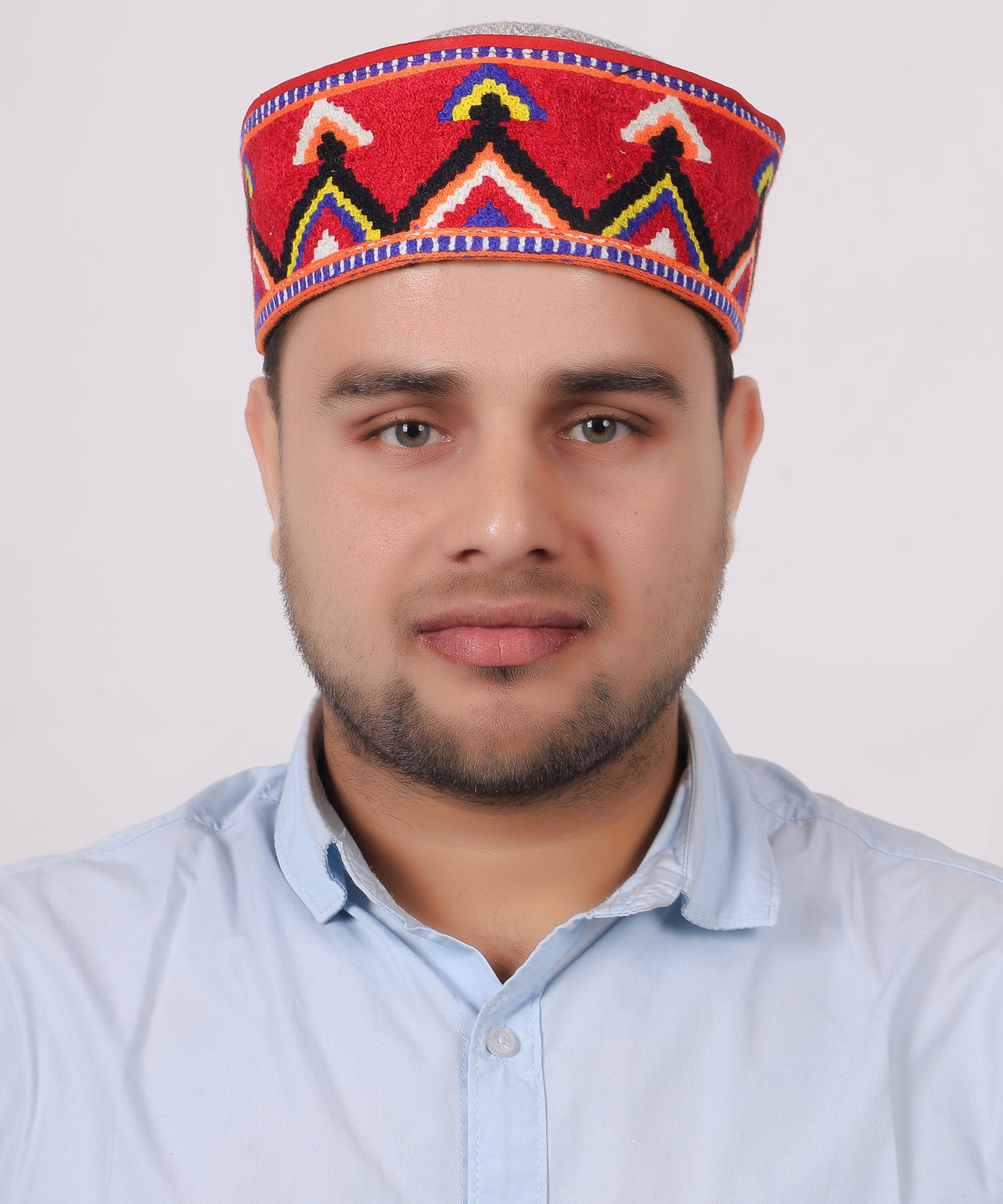 Handcrafted Himachali Kullu Kinnauri Woollen Grey Pahadi Topi – A Symbol of Tradition