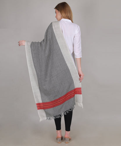 Handcrafted Kullu Pure Woollen Grey Stole – A Traditional Touch of Himachali Craft