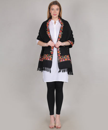 Traditional Kullu Weaving Black Stole – Embroidered Patti Pure Woollen Wrap with Artistic Handloom Craftsmanship