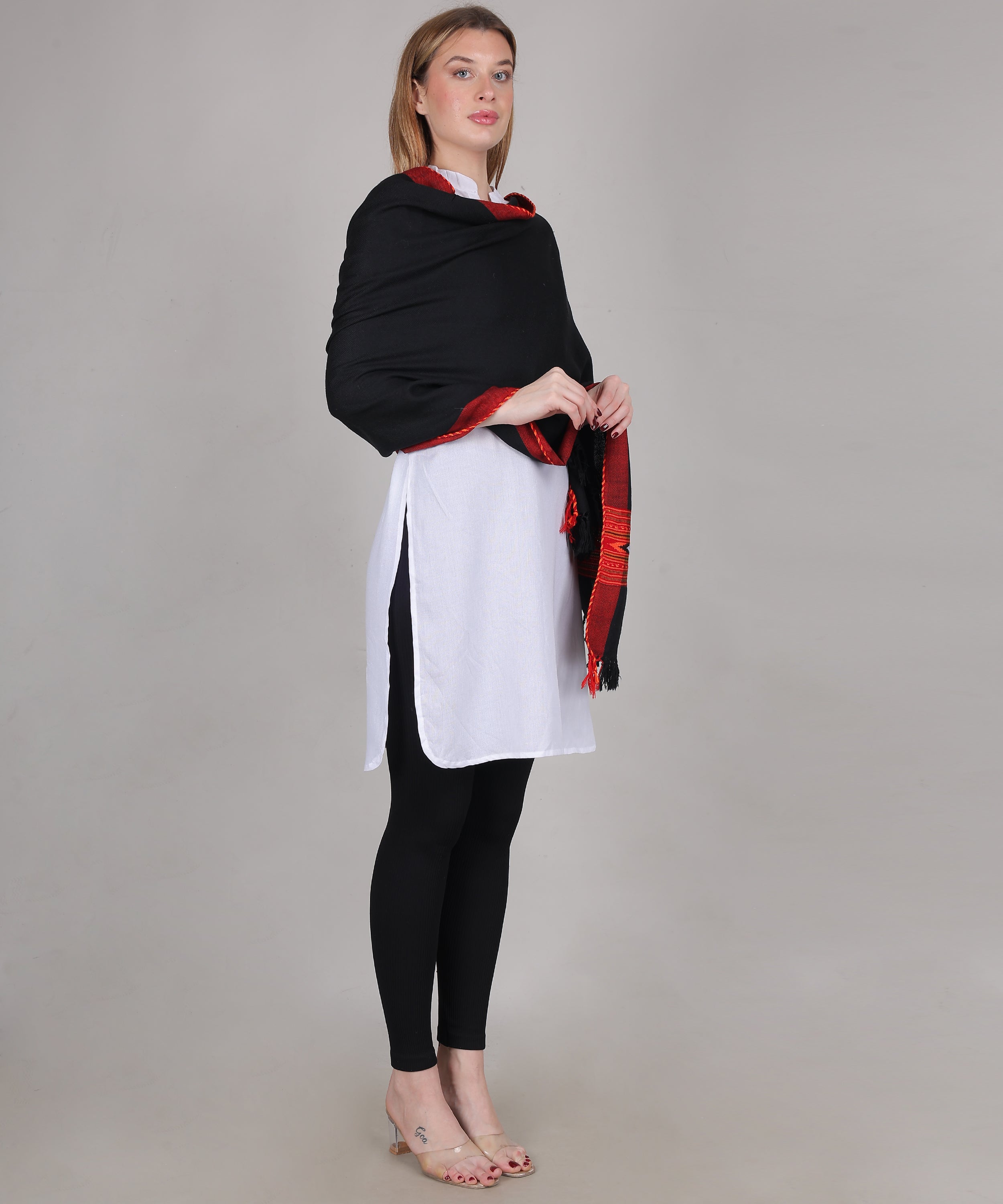 Handcrafted Kullu Pure Woollen Black Stole – A Traditional Touch of Himachali Craft