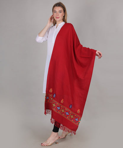 Women’s Handcrafted Pure Woollen Stole – Elegant Kullu Patti Design, Soft and Warm