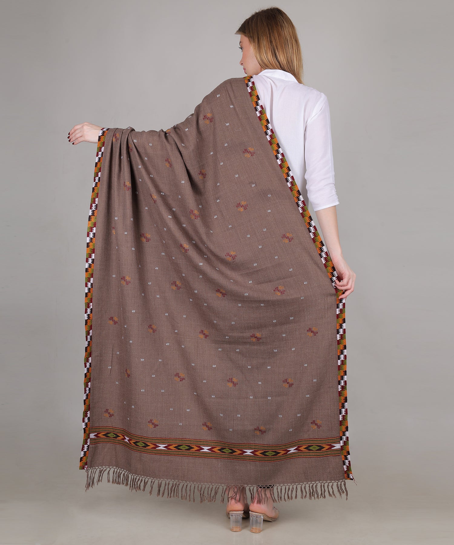 Traditional Handloom Kingri Jala Kullu Light Brown Shawl – Pure Woollen with Classic Border