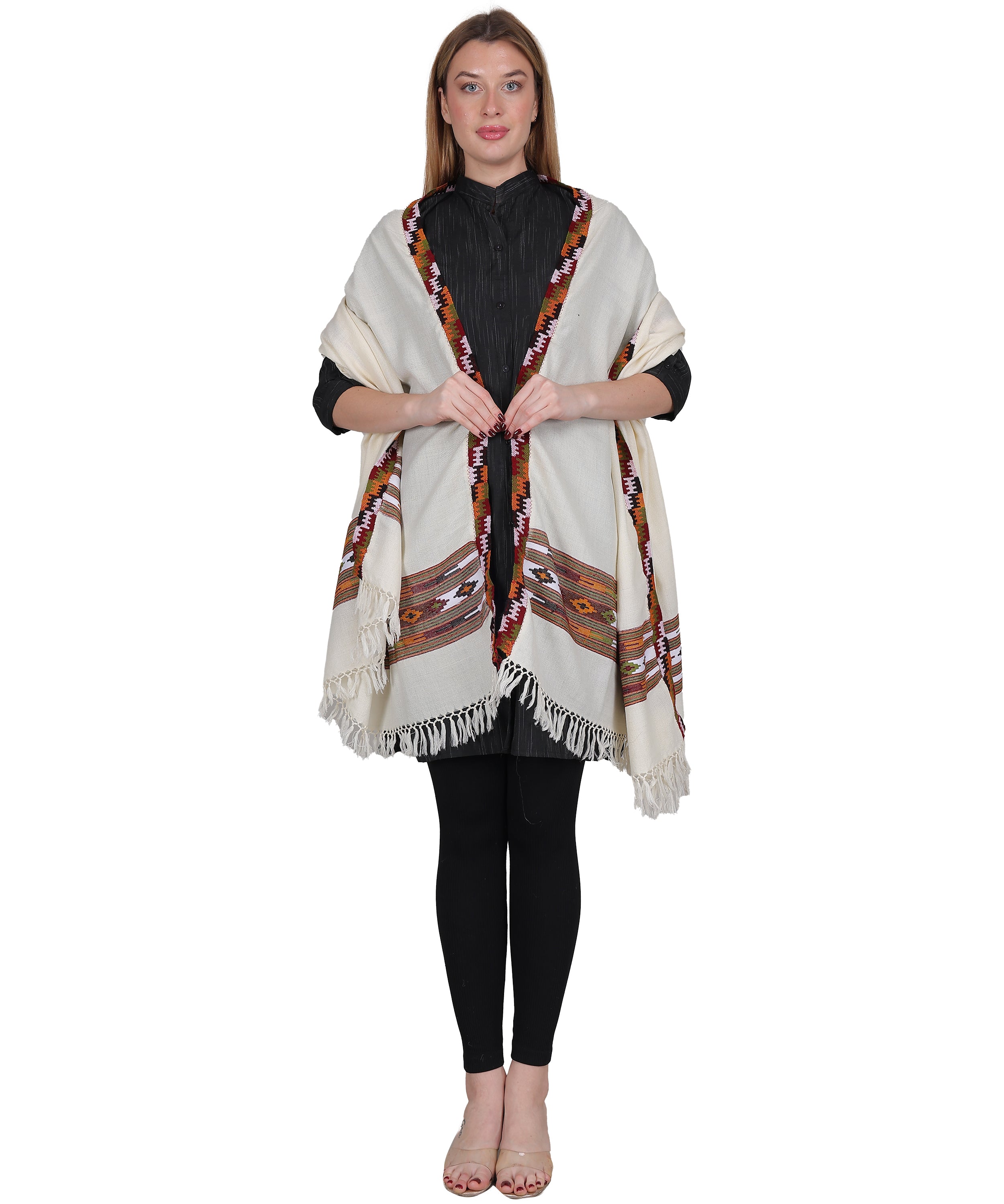 Traditional Kullu Handloom Off-White Shawl– Embroidered One Patti Pure Woollen Wrap with Elegant Kullu Weaving Design