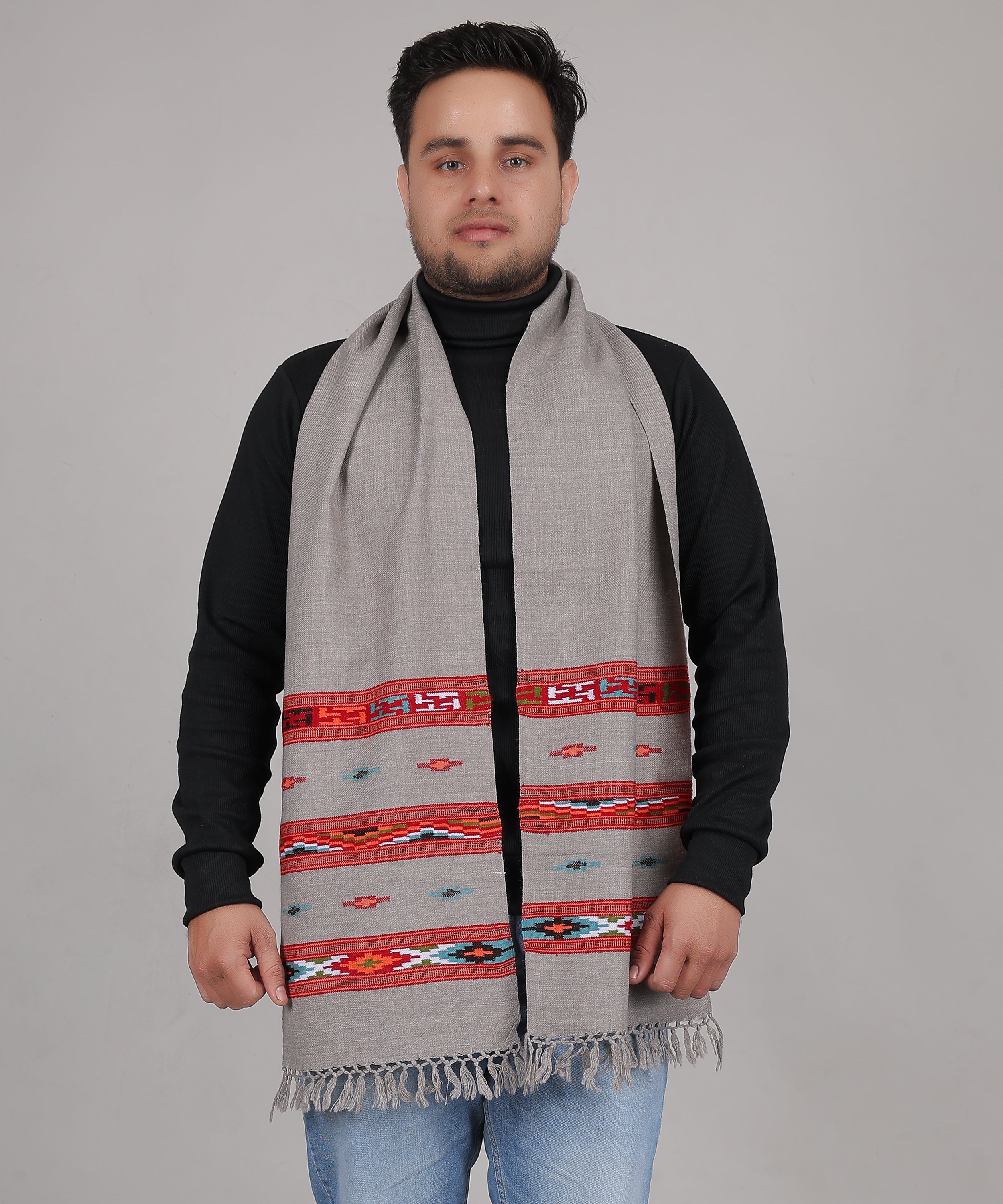 Elegant Kullu Handwoven Woollen Grey Muffler – Pure Wool with Rich Embroidered 3 Patti