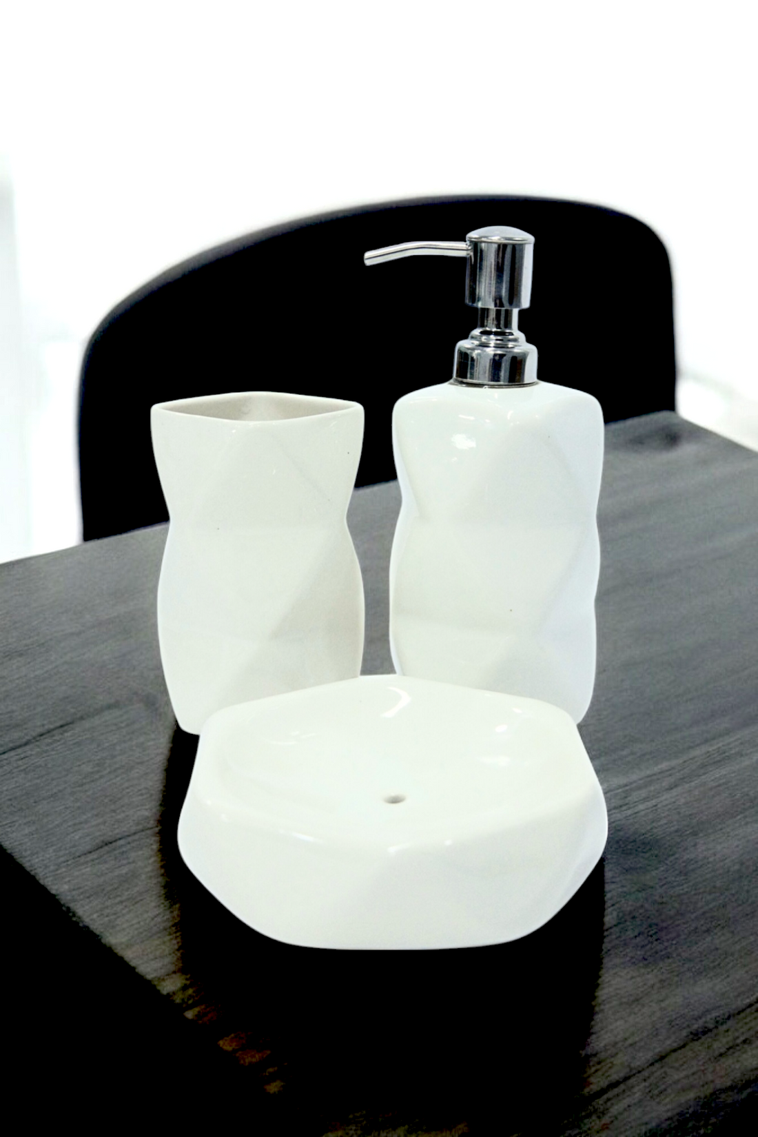 Trendy White Ceramic Bath Set of 3