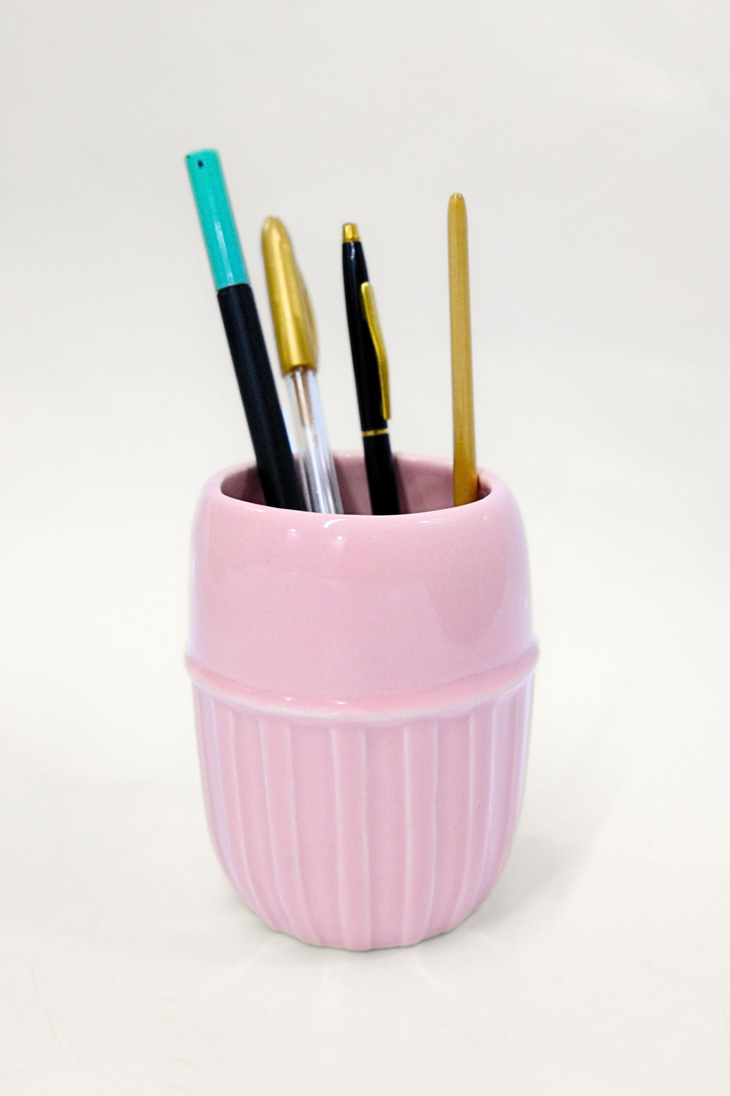 Versatile Pink Ceramic Multipurpose Brush Holder