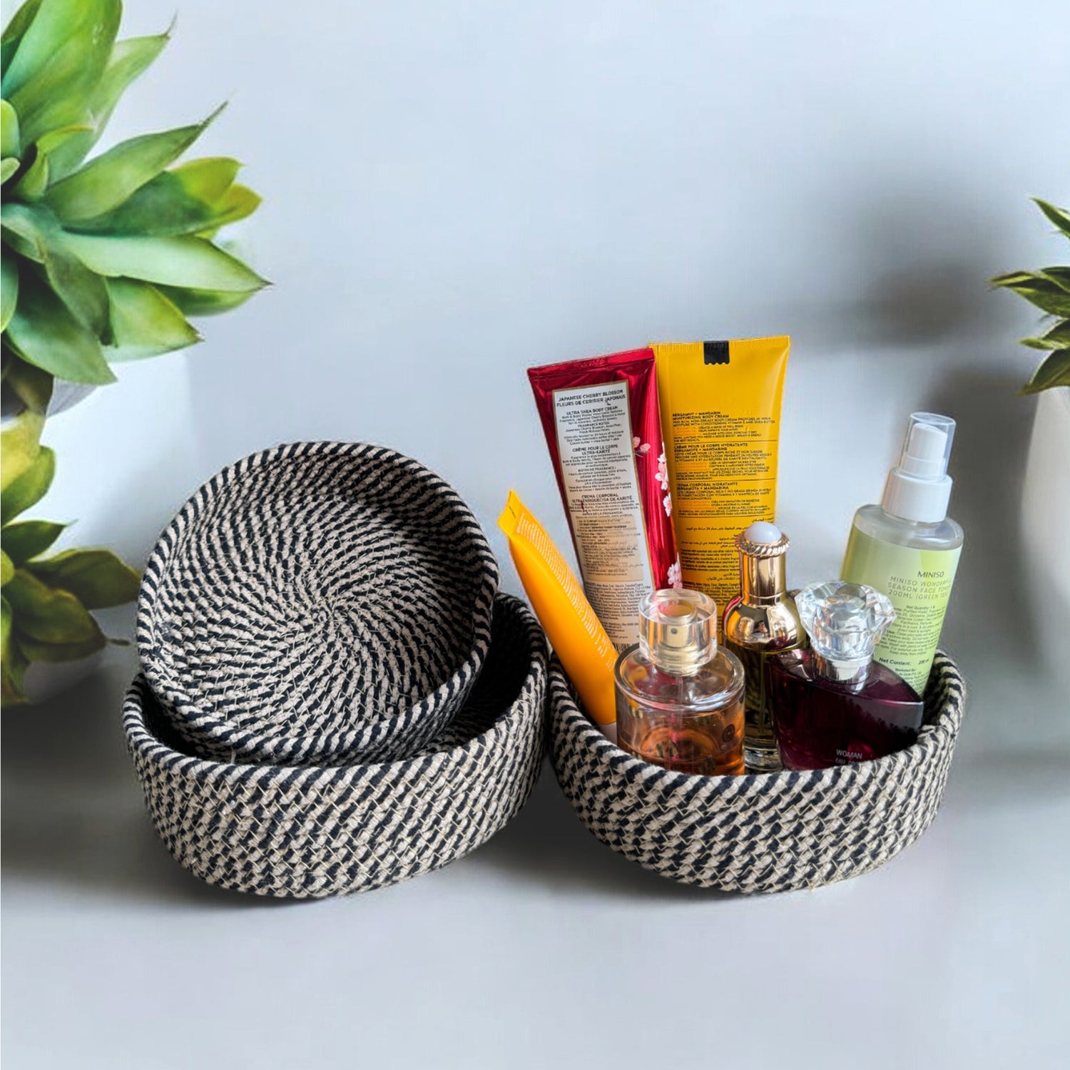 Rope Storage Natural Handwoven Jute Shelf Black Baskets-Set of 3