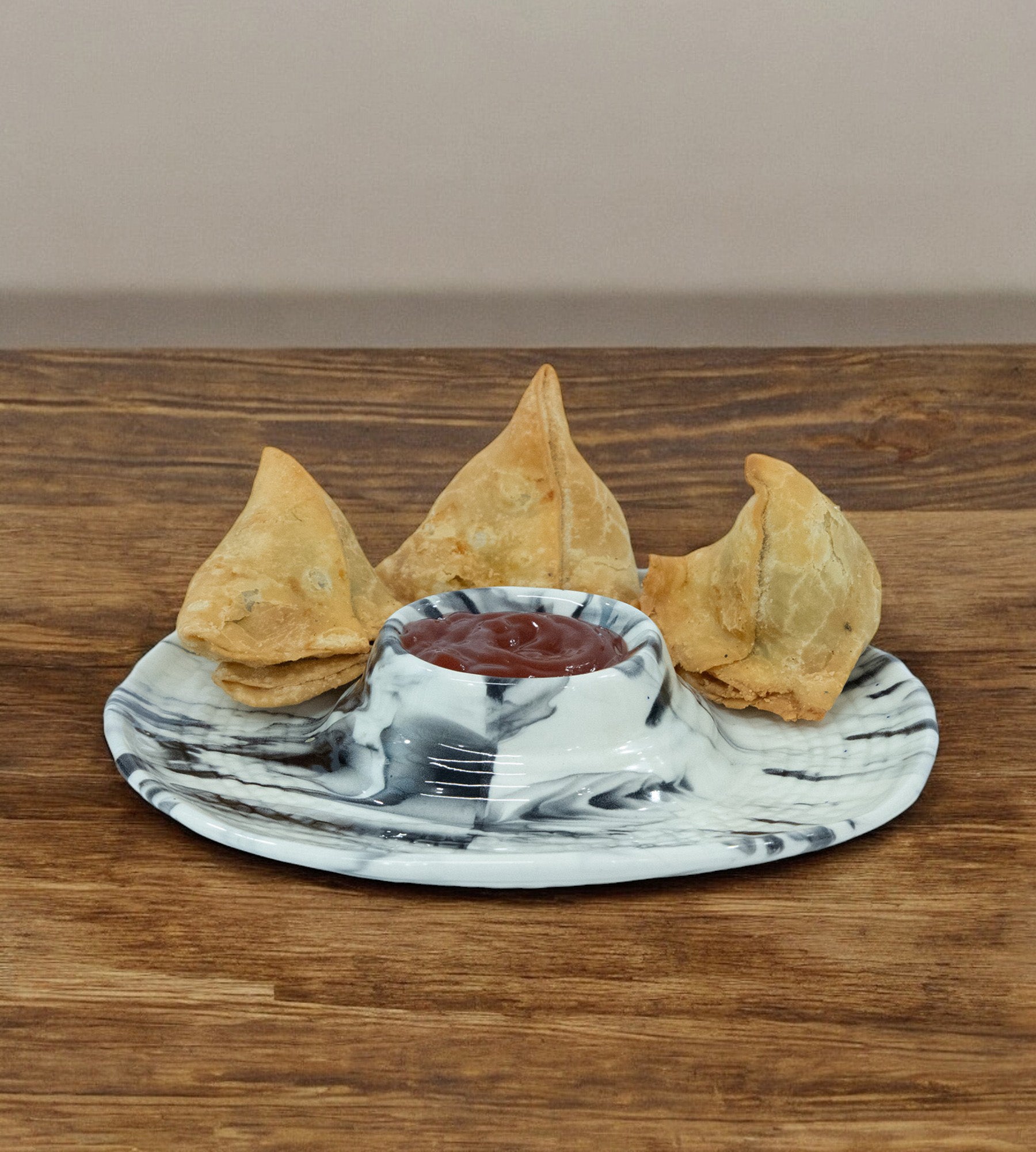 Ceramic White Embossed Marble Print Tray For Snacks