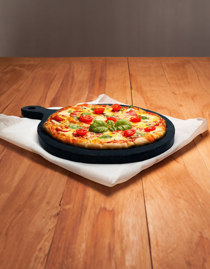 Elegant Black Wooden Pizza Tray – A Stylish Addition to Your Kitchen