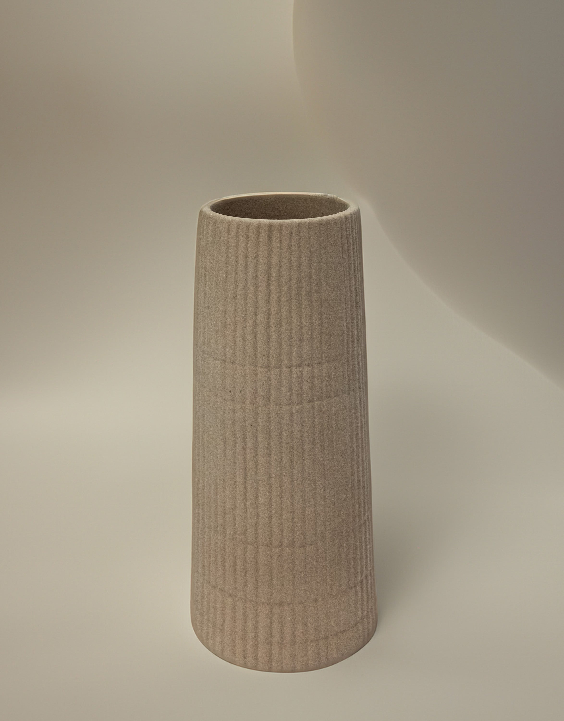 Elegant Brown Ceramic Vase for Home Décor