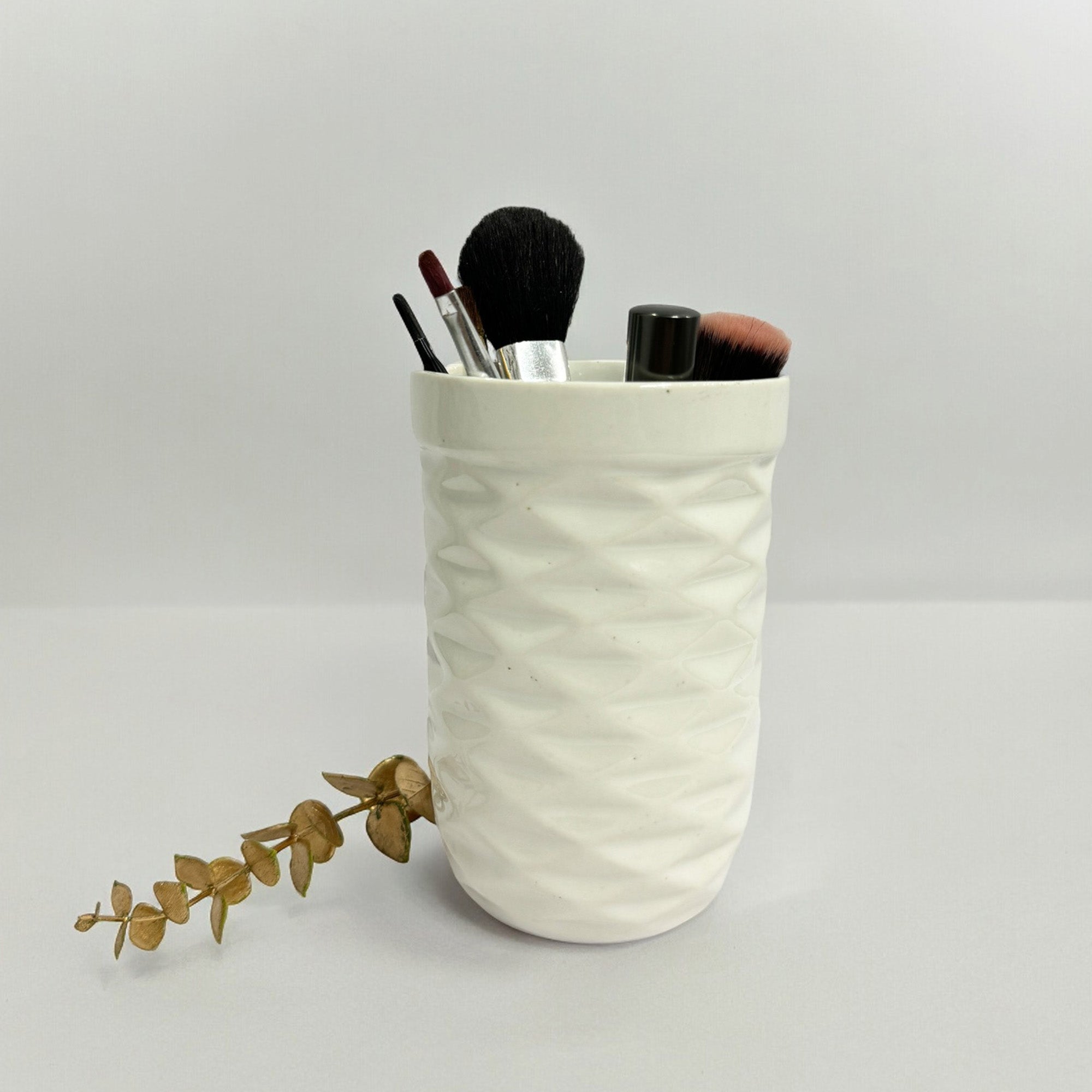 Ceramic White Round Shape Multipurpose Holder Stand