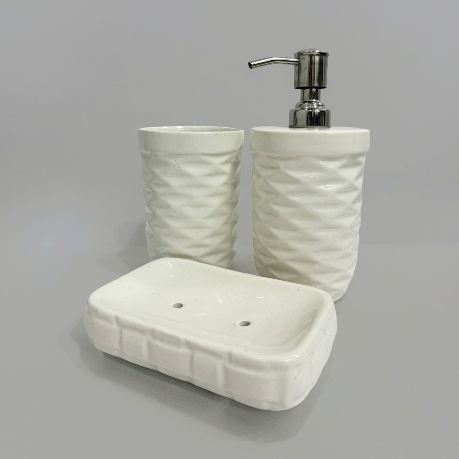 Modern Round White Ceramic Bath Set with Liquid handwash Soap Dispenser, Toothbrush Holder and Soap Dish Tray - Set of 3