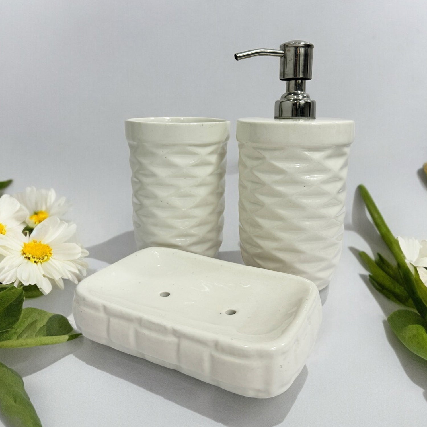 Modern Round White Ceramic Bath Set with Liquid handwash Soap Dispenser, Toothbrush Holder and Soap Dish Tray - Set of 3