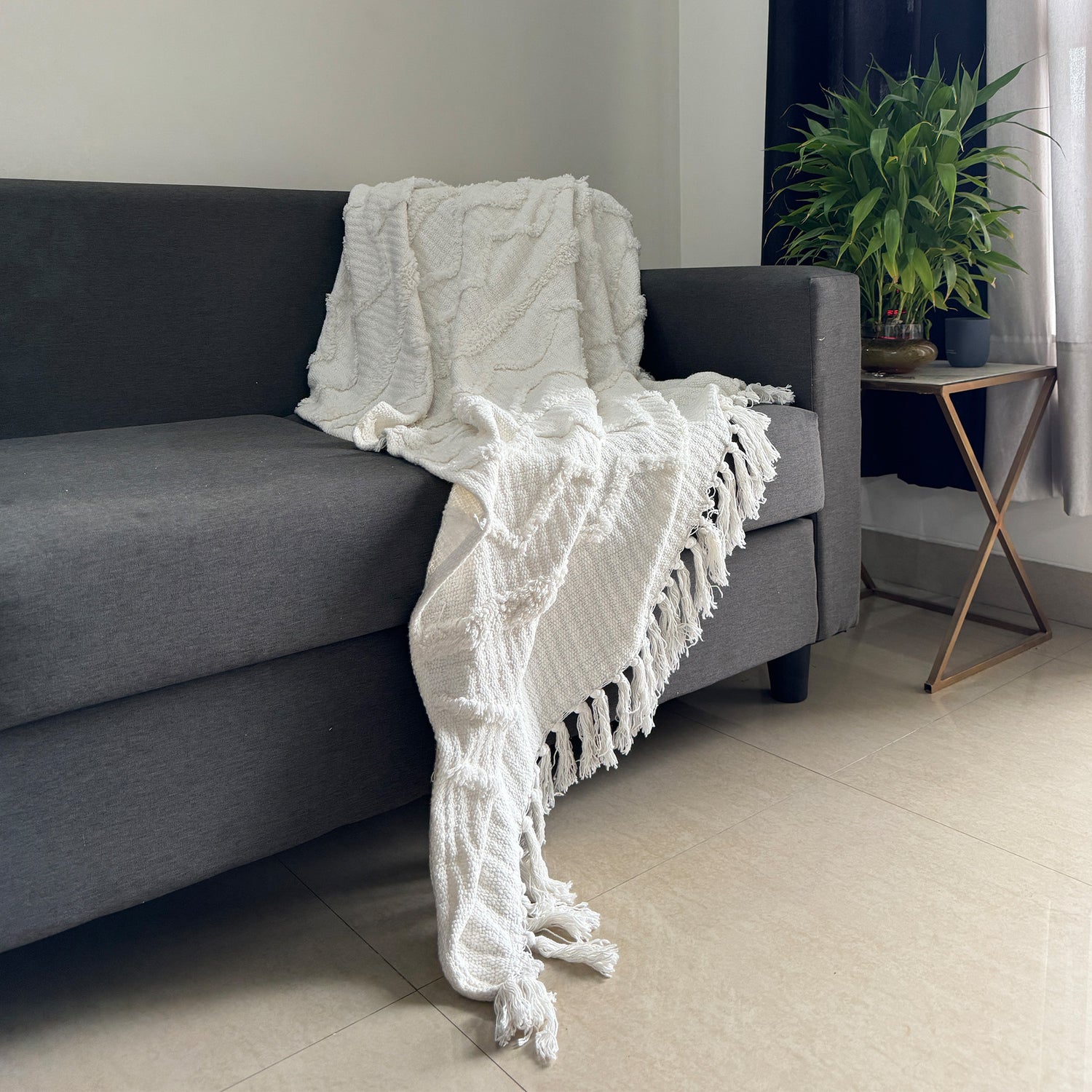 White Cotton Tufted Soft &amp; Cozy Throw