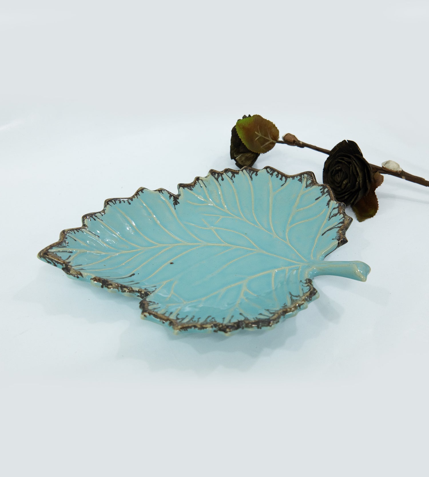 Ceramic Big Blue Leaf Shape Multipurpose Tray - Pack of 1