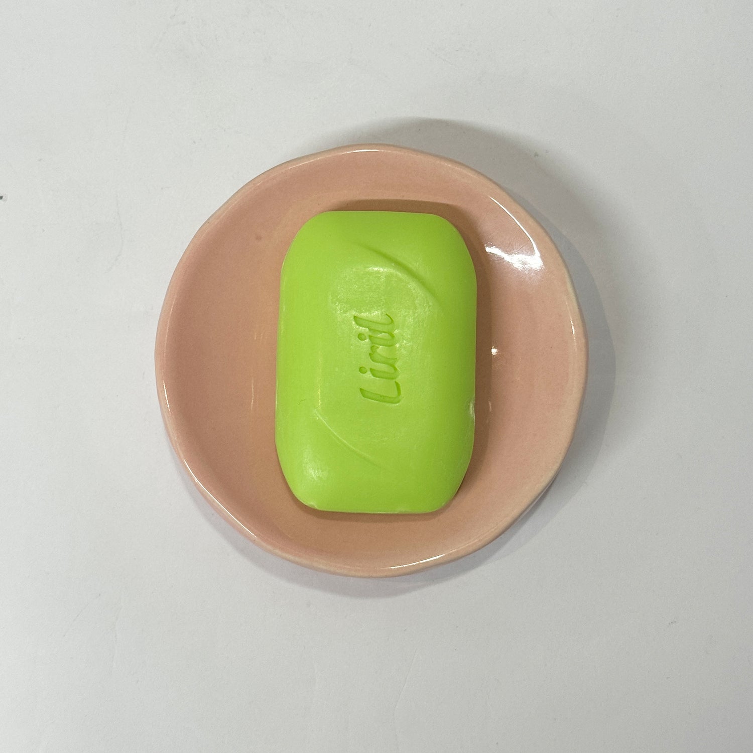 Ceramic Round Pink Soap Dish Tray